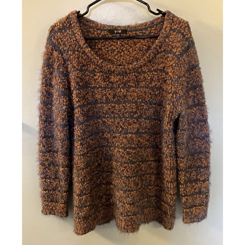 Yest Dutch Eyelash Sweater Super Soft Brown/Navy Blue Womens Size 8 (Medium)